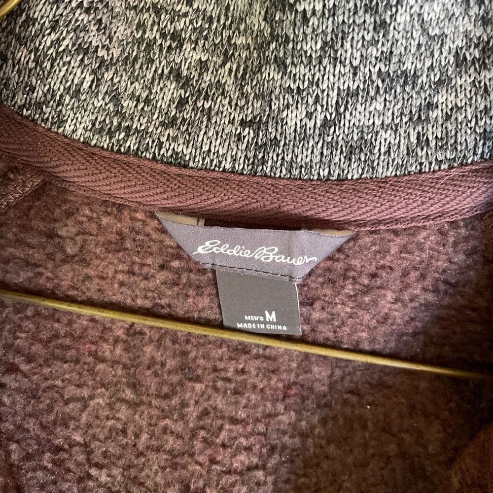 Eddie Bauer quarter zip never worn
